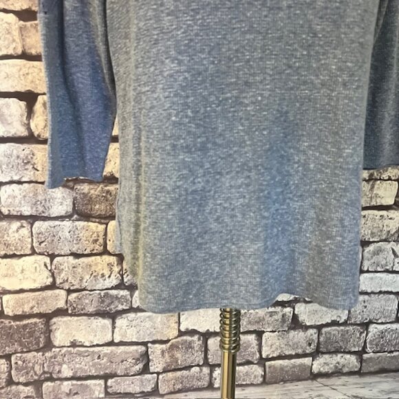 Chico's Zenergy Blue 3/4 Sleeve Blouse Size M - Picture 3 of 9